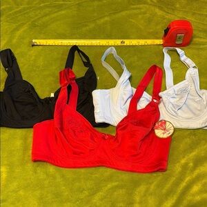 Women's Intimates Set - Black, Red, Baby Blue Sz 38B